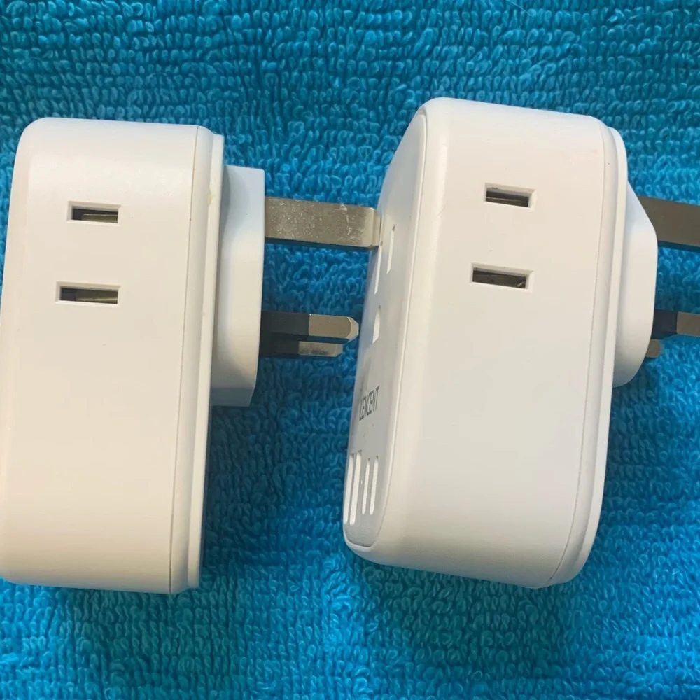 Dual USB Wall Charger Adapter - White